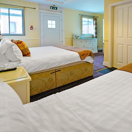 Hotel Oyo The White Horse, Ripon North Yorkshire Esterno foto