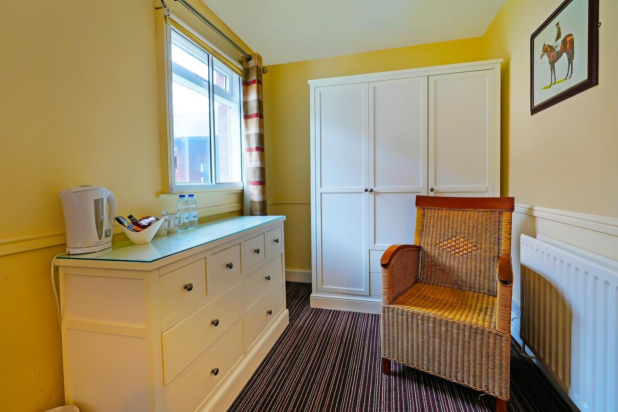 Hotel Oyo The White Horse, Ripon North Yorkshire Esterno foto