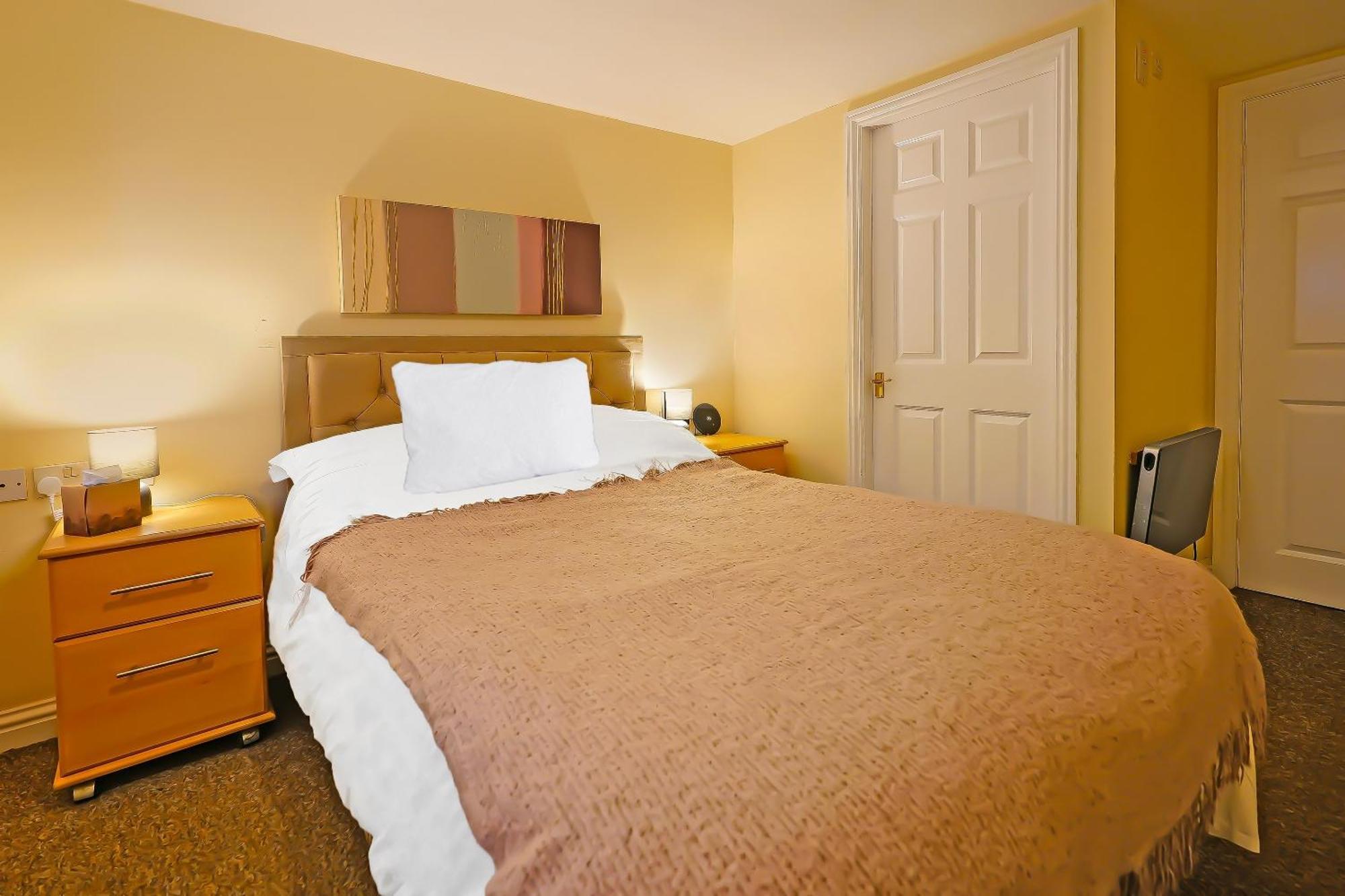 Hotel Oyo The White Horse, Ripon North Yorkshire Esterno foto