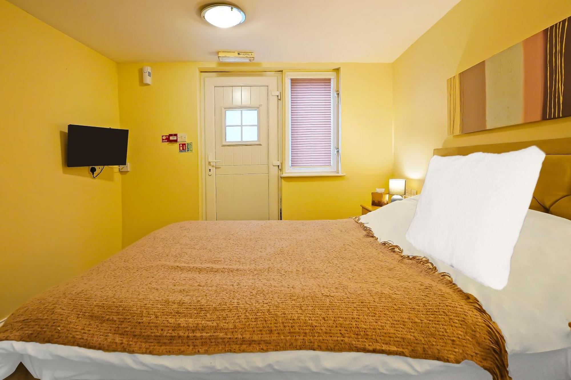 Hotel Oyo The White Horse, Ripon North Yorkshire Esterno foto